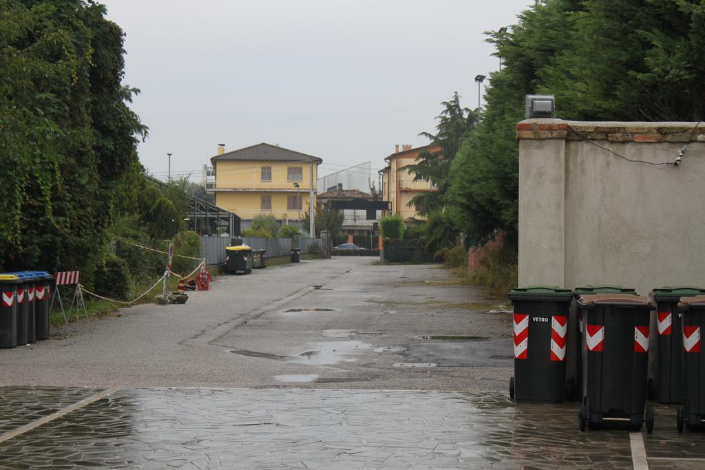 Villa Ferri Apartments Padova Eksteriør billede